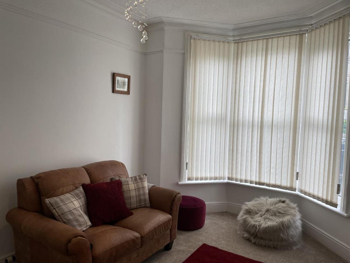 4 Bedroom House In Harrogate Town Centre Zewnętrze zdjęcie